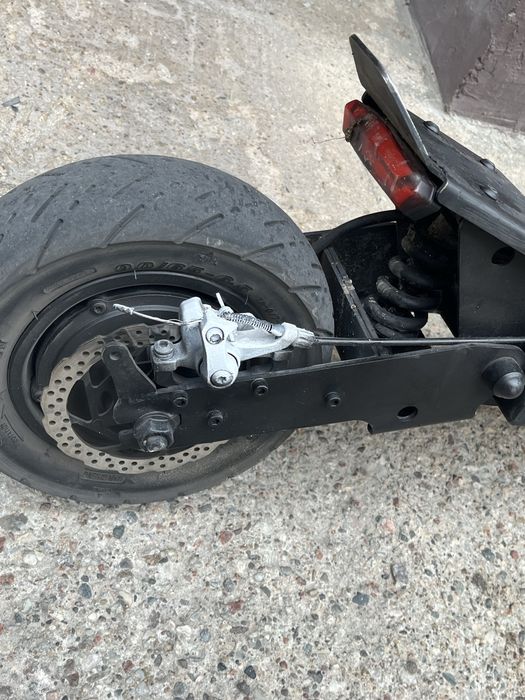 Sprzedam Kukirin g4 2024r castom