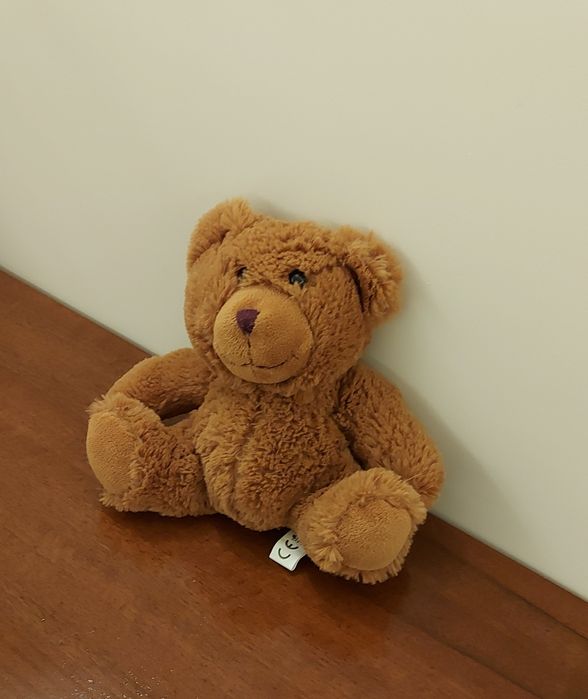 Brązowy miś uszatek. Przytulanka miękka, piękny. Stan idealny. 23x20cm