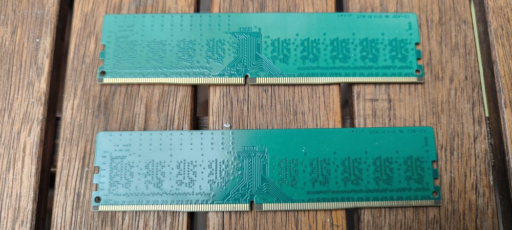 Ram 4GB DDR 4 crucial para PC desktop