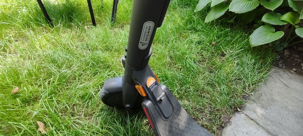 Самокат Ninebot Segway