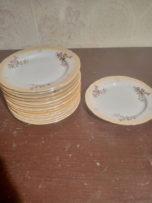 Посуда фарфоровая