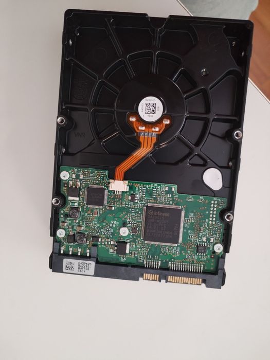 Disco rígido Hitachi Deskstar 160 GB SATA 3,5"