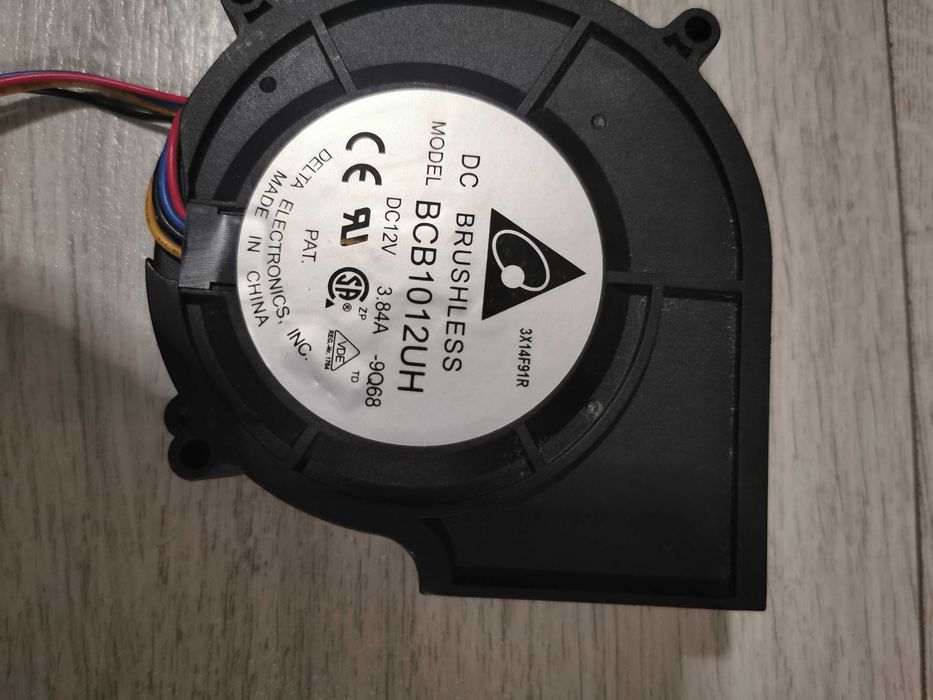 Wentylator promieniowy 12VDC Delta Electronics typ. BCB1012UH