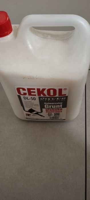 Grunt cekol używany