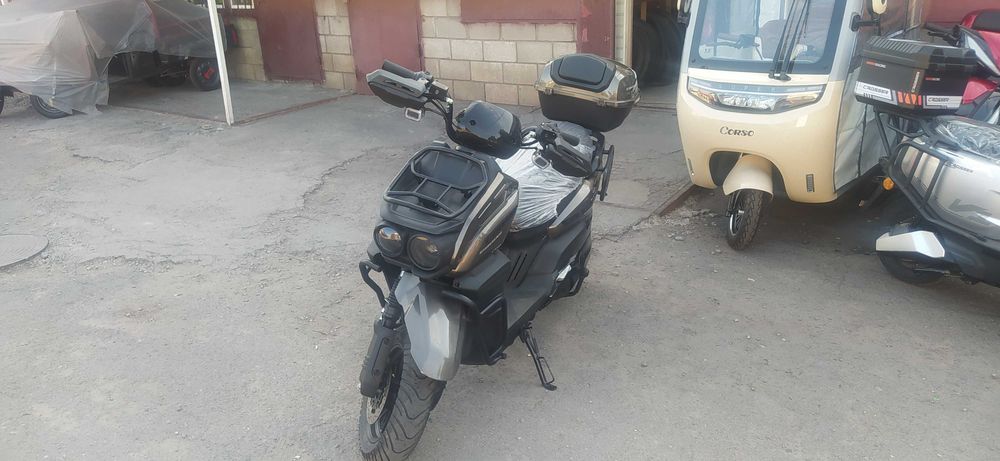 Електроскутер Corso BlackFury 2800W 72V42Ah LiFePO4