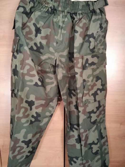 Spodnie ubrania ochronnego (gore-tex) wz. 128/MON