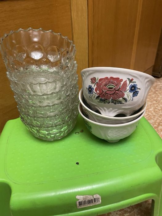 Пиалы, стекло и фарфоровые