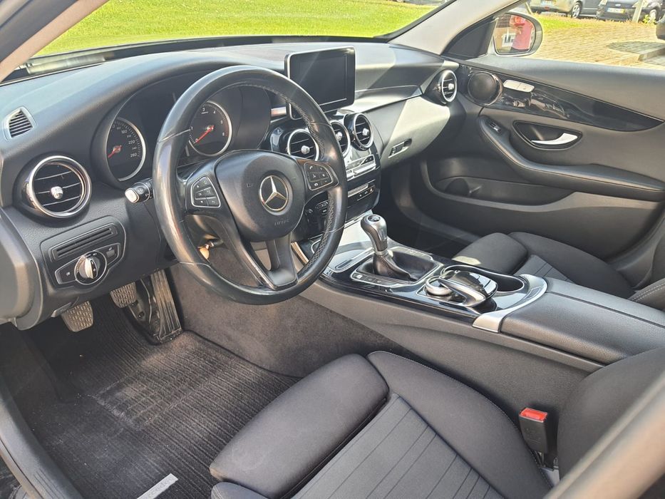 Mercedes-Benz C 180