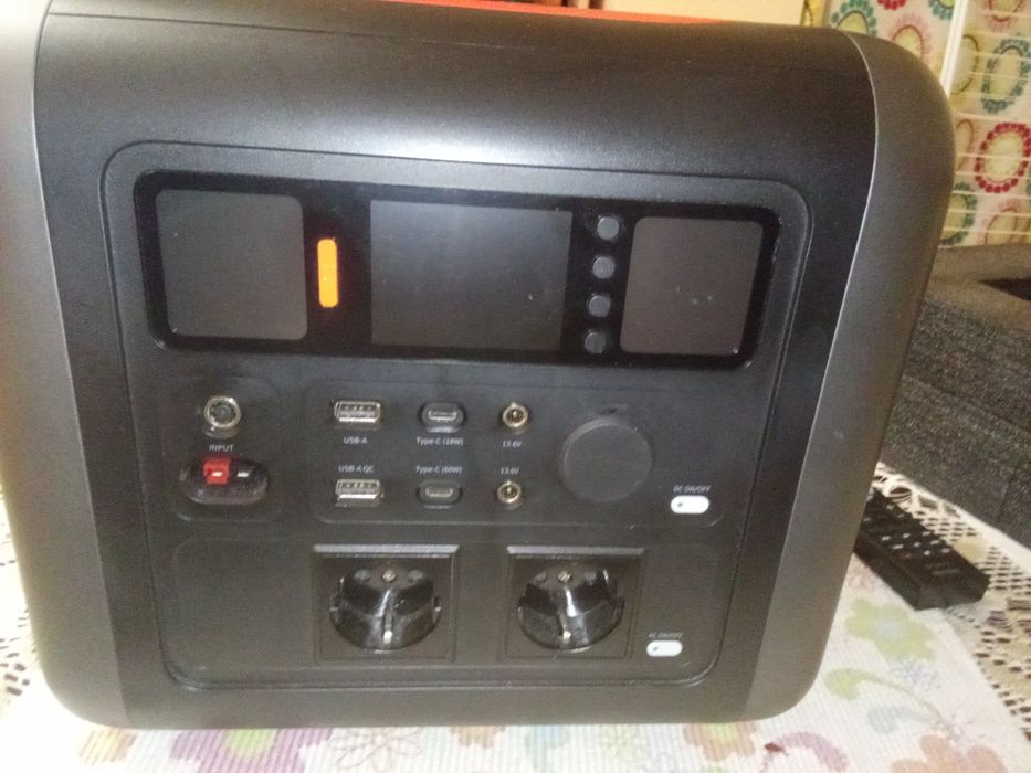 Stacja zasilania 70mai 2400watt230volt