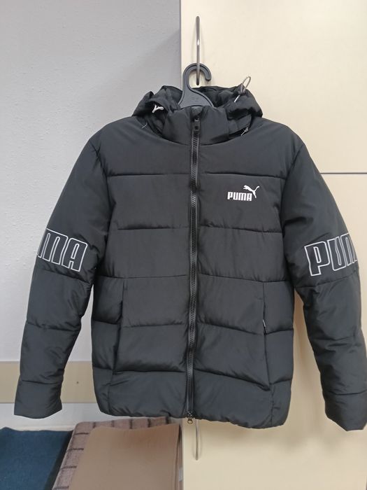 Продам зимову куртку  puma