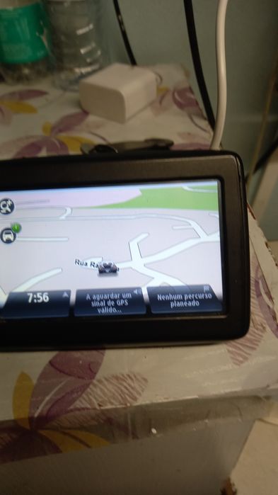 Gps tomtom usado64552620114050123