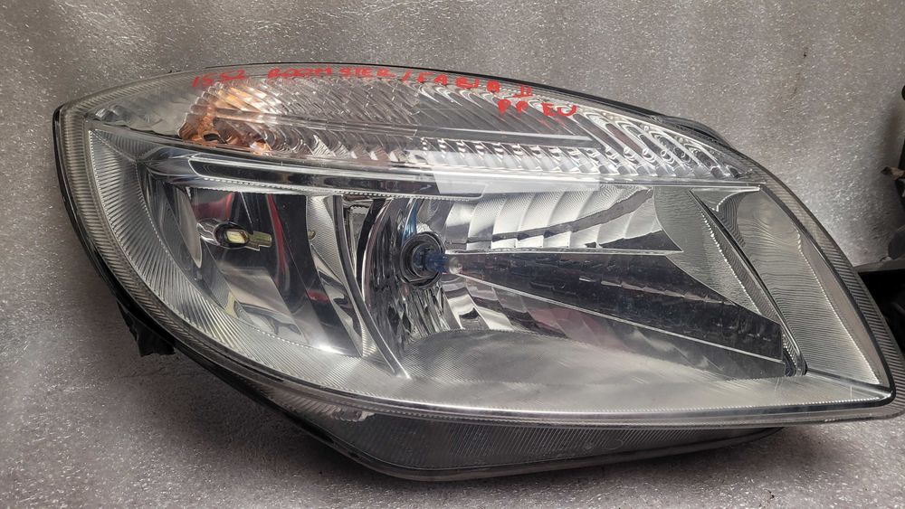 lampy przednie skoda fabia ii roomster lewa + prawa