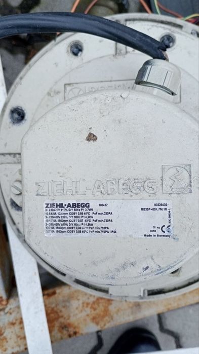 Промышленный  вентилятор Rozenberg