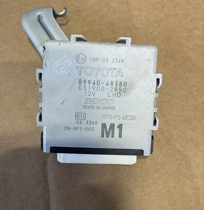 Lexus RX блок фар 89940-48380