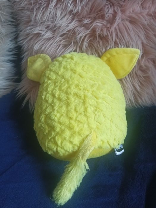 Furby maskotka żółty Furby