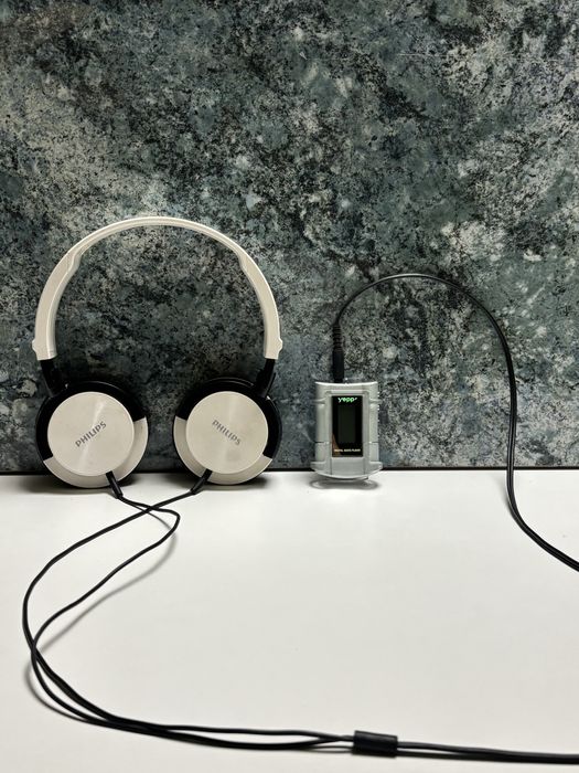 Samsung Yepp YP-N30 | MP3 Player 64MB | Retro Y2K | Sprawny