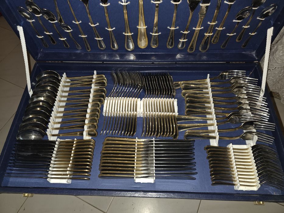 Faqueiro completo banhado a ouro