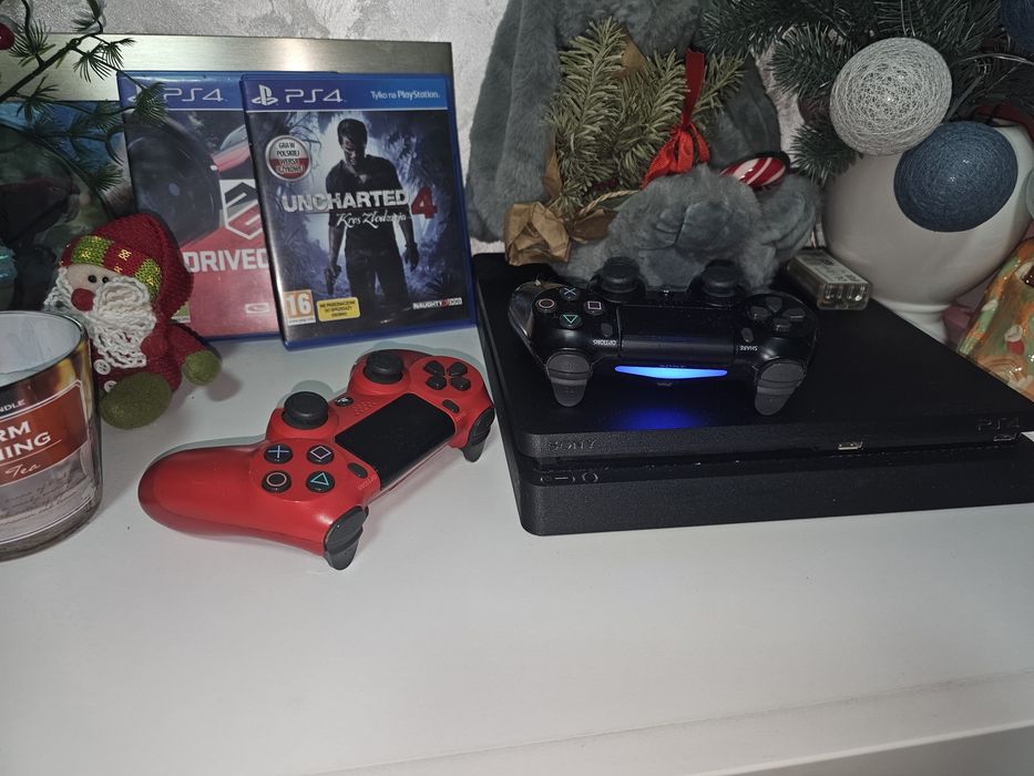 PlayStation 4 slim 500gb, 2 джойстика+2 гри