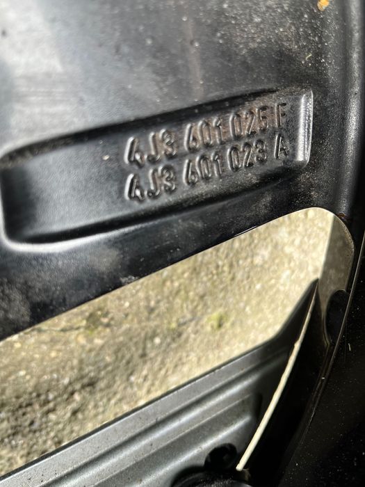 ORYGINALNA Felga Audi 20" 9.0" ET 54 5x130 4J3601025F E-TRON GT