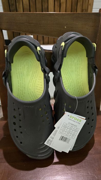 Продам crocs оригинал