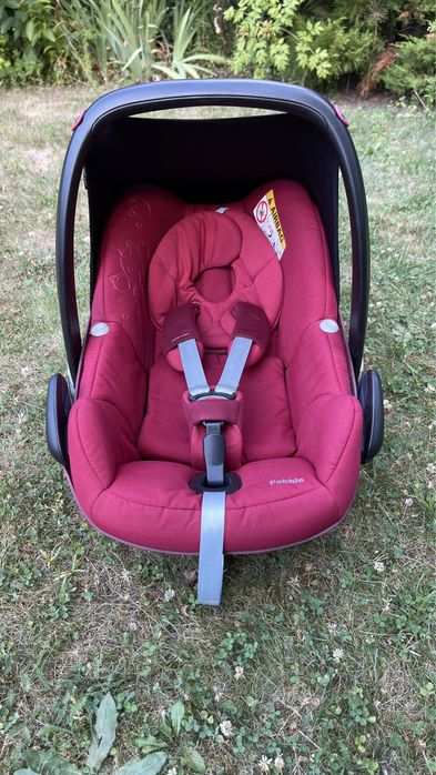 Автокрісло  MxiCosi Pebble з Isofix Family, дощовик, теплий конверт
