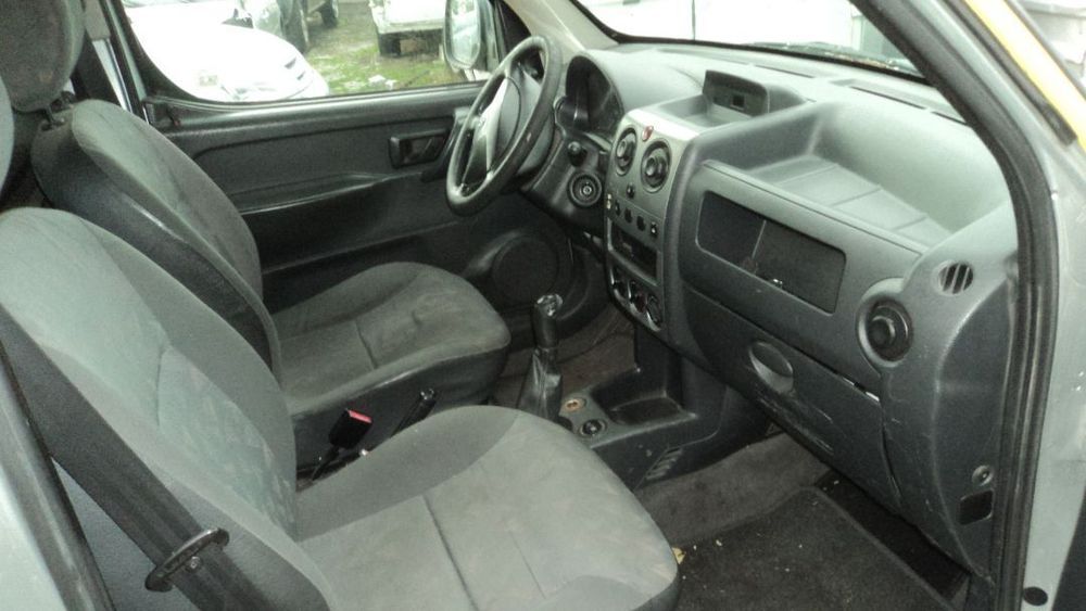 Citroen Berlindo 1.9D 2004  - Para Peças