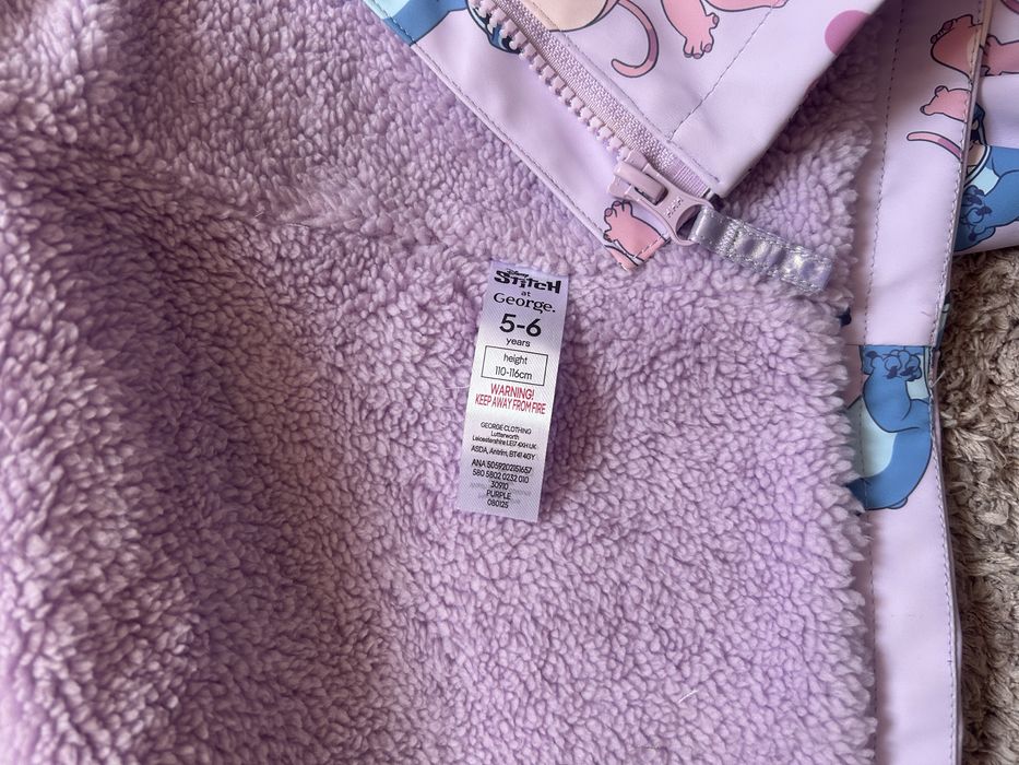 Nieprzemakalna kurtka dziewczęca Stitch