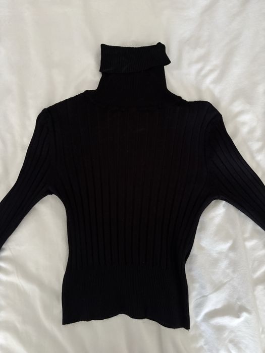 Camisola Elástica Gola Alta