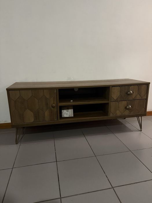 Vendo Rack para sala