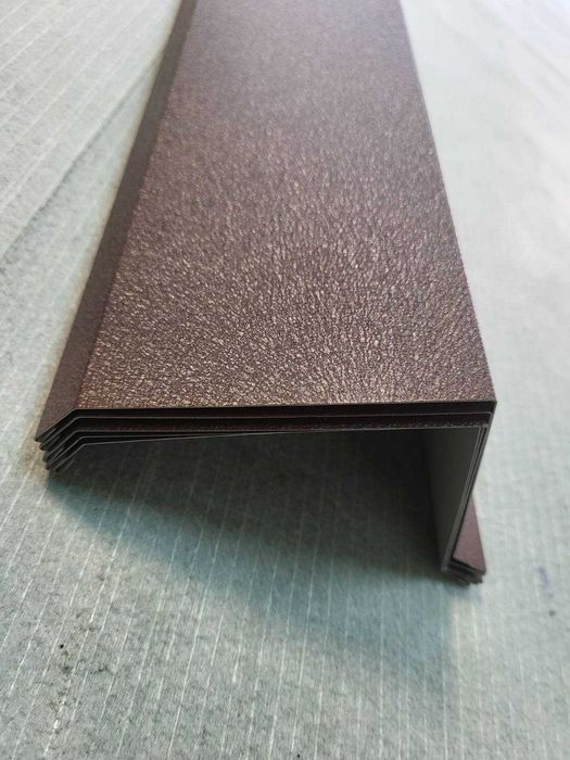 Коньки відливи кути (уголки) з фарбованого, оцинкованного металу гібка