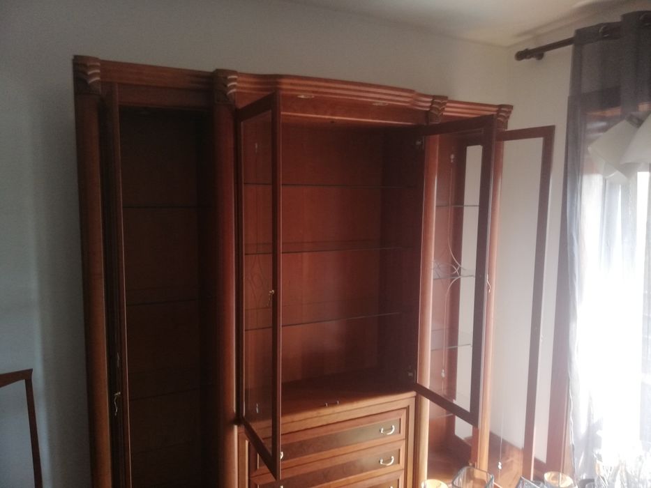 Móvel de sala +mesa +6 cadeiras