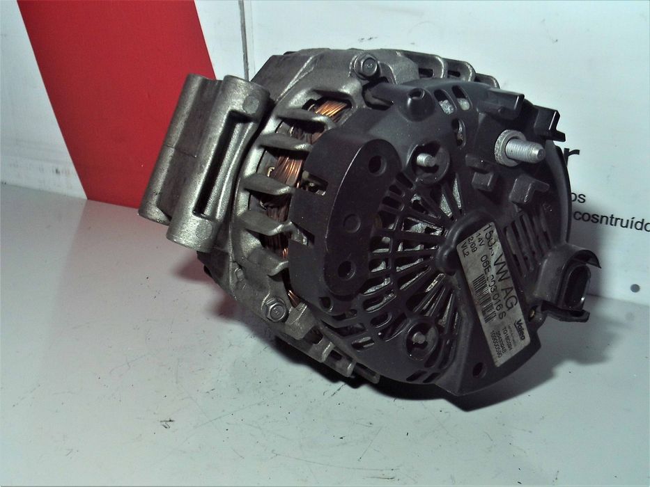 Alternador Audi A4 Ref: 06E903016S
