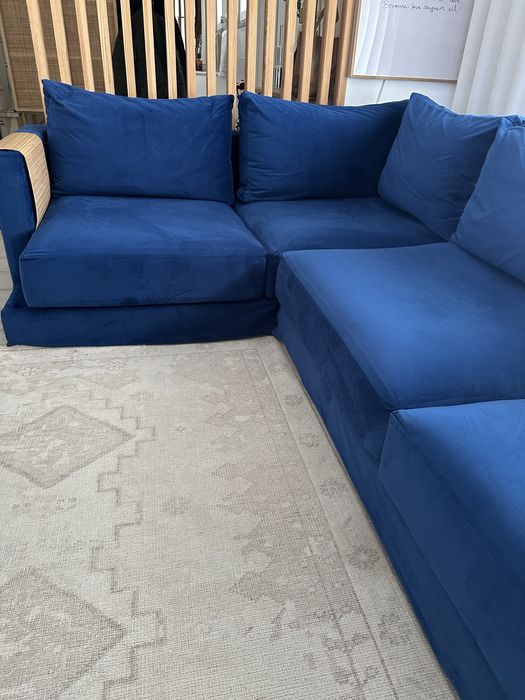 Sofá de canto em veludo (3m x 2m) com capas removíveis + cadeira