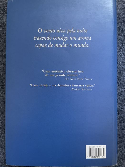 Livro Eragon de Christopher Paolini em bom estado