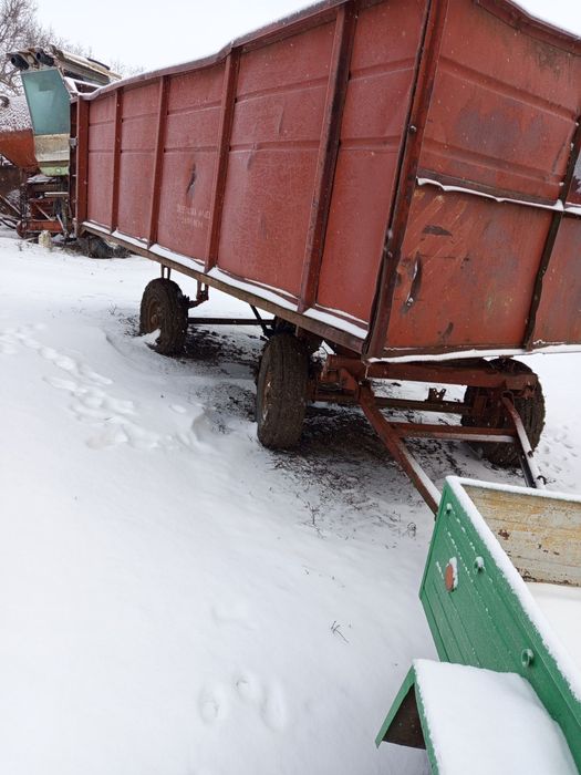 Продам прицеп 2 птс-4..