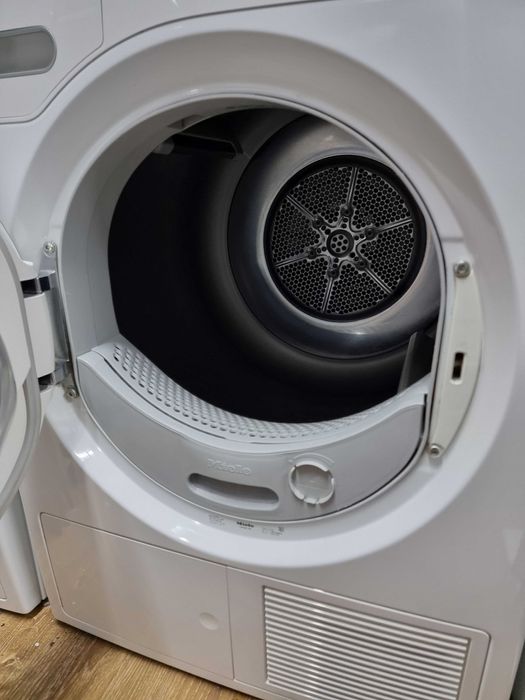 Suszarka kondensacyjna z pompą ciepła Miele T1 TWF 500WP, 8kg, EcoDry