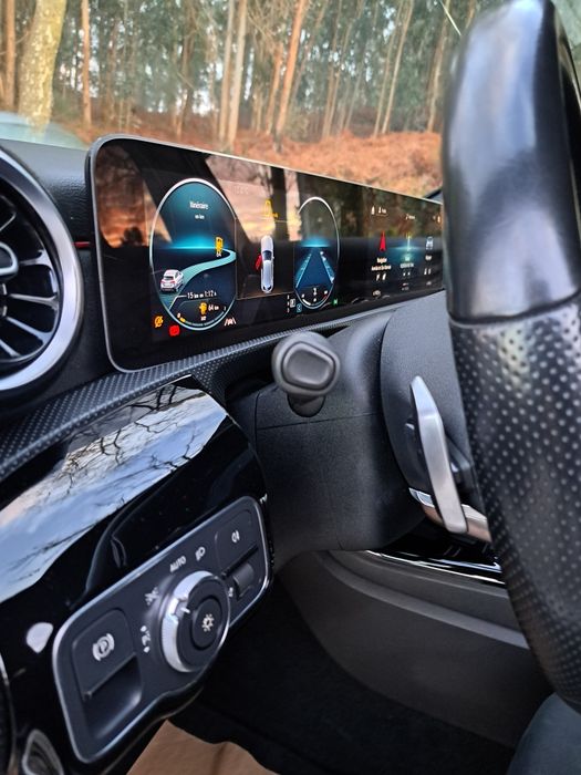 Mercedes A180d AMG  de 116cv