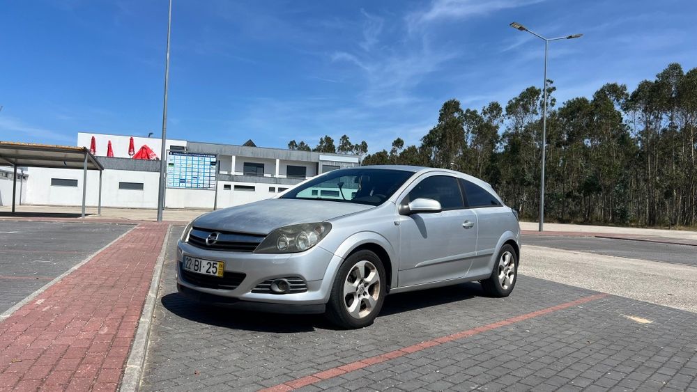1550€ APENAS HOJE e AMANHÃ (DIA 2 e 3) Opel Astra 1.3 cdti