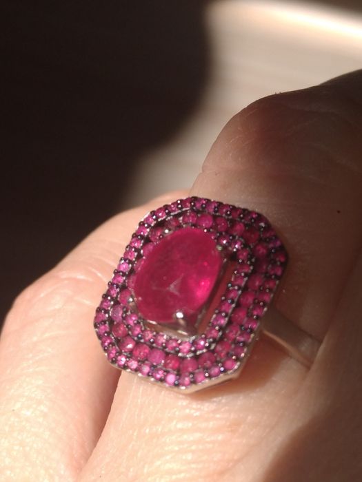 Pierścionek srebrny z naturalnym Rubinem