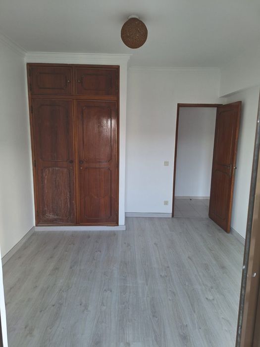 Apartamento T1 para arrendamento