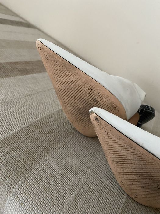 Szpilki białe Reserved 38