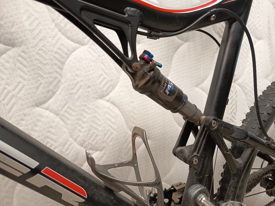 Bicicleta Btt Suspensão total VIPER