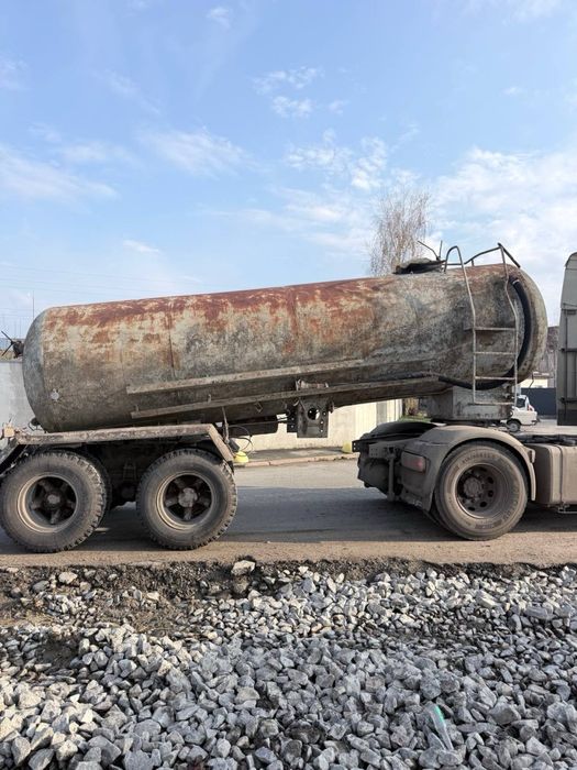Продам цементавоз бочку тц 10