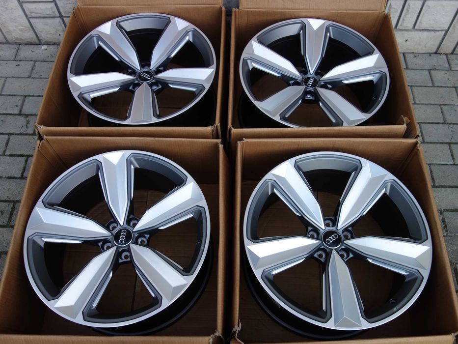 Felgi AUDI RS4 S4 A5 RS5 Q8 Q7 SQ7 SQ8 20'' Nowe Oryginalne