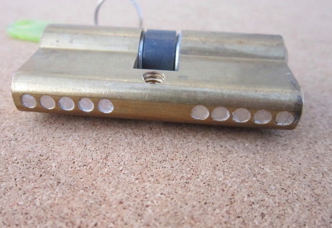 Серцевина замка дверного