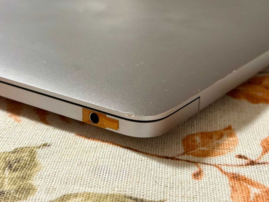 MacBook Pro 13" i5 8/128GB Nowy Top Case i bateria