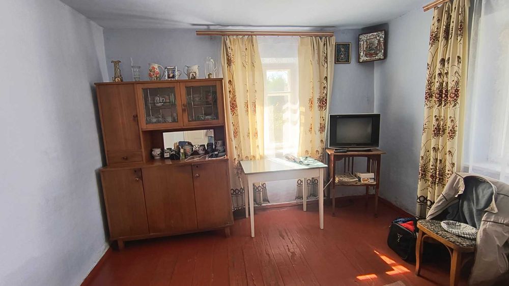 Продаж будинку Старокостянтинів