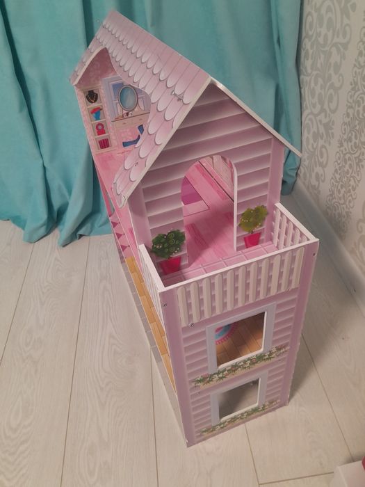 Продам  іграшковийляльковий дім