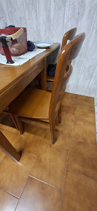 Mesa de cozinha pinho