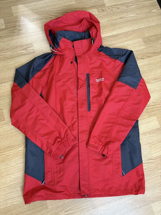 Куртка Regatta водовідштовхувальна червона з сірими вставками